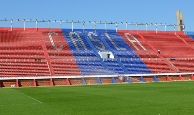 Ante Corinthians, sin público