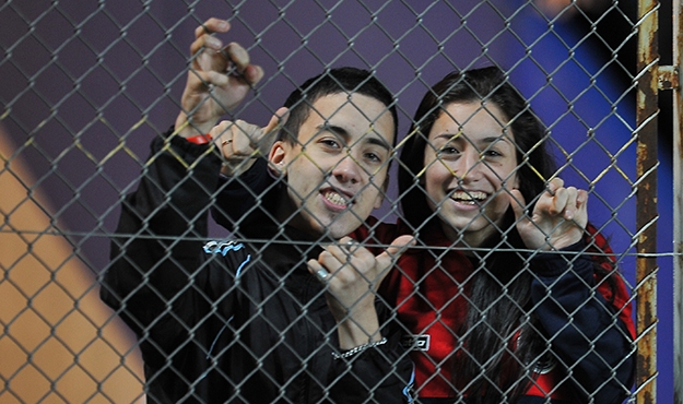 Asociate e invitá a otro cuervo