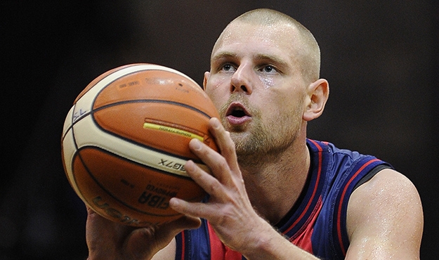 Busca iniciar la gira con una victoria