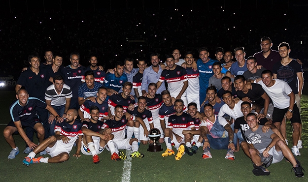 Celebró ante su gente