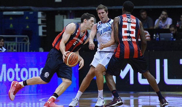 Debuta como local en Ferro