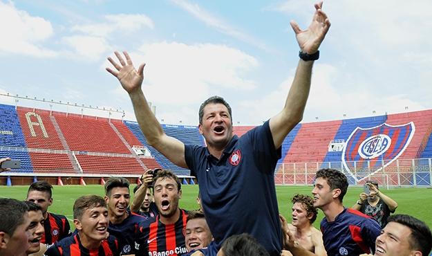 El campeón regresó al trabajo