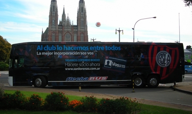 El Cuervomóvil cierra la gira por el Sur