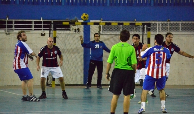 El Handball gana y gana en el Metropolitano