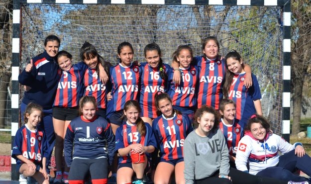 El handball superó una nueva fecha