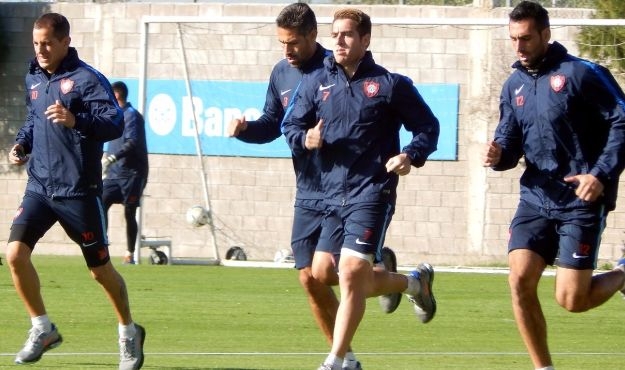 El líder del torneo regresó al trabajo