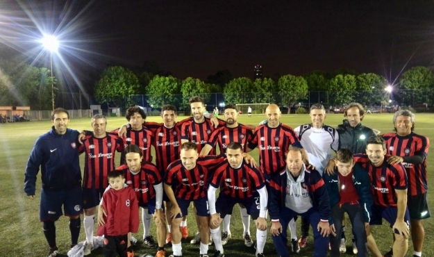 Goleada del Senior ante All Boys