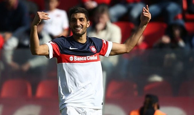 Gran victoria para seguir puntero