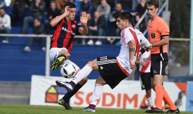 Igualó ante el líder