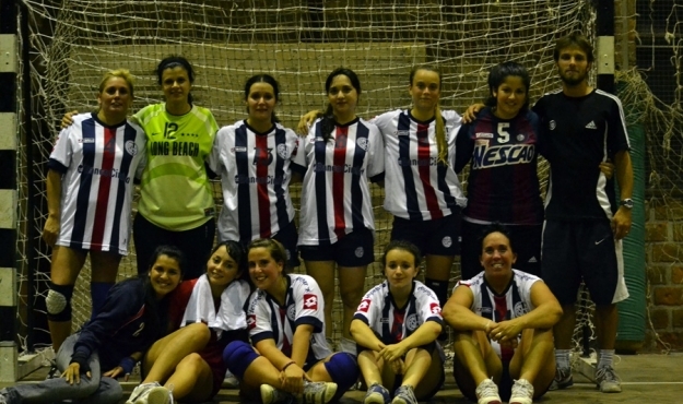 Las chicas del Handball empataron con SAG