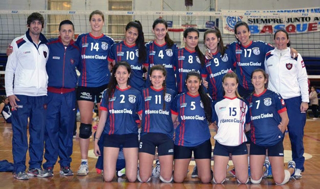 Las Matadoras reciben a Vélez