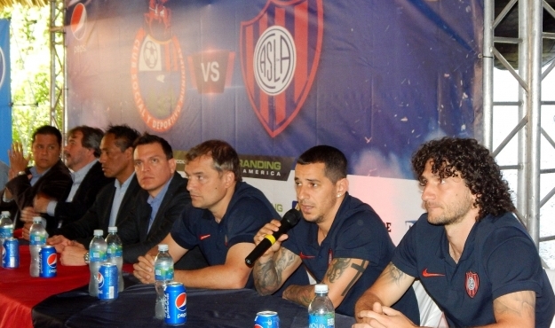 Presentación en Guatemala