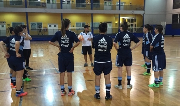 San Lorenzo celeste y blanco