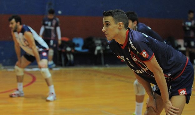 Se aferra a la victoria