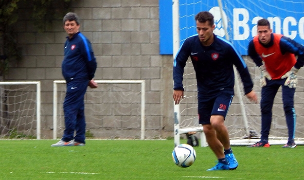 Trabaja para seguir peleando