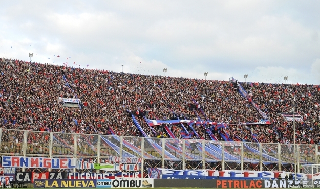 Venta de entradas vs. Temperley