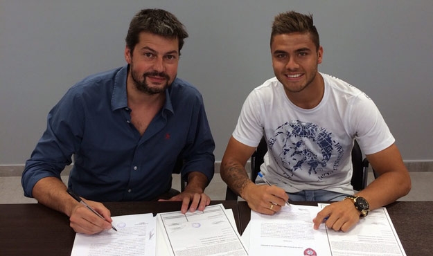 Villalba extendió su contrato