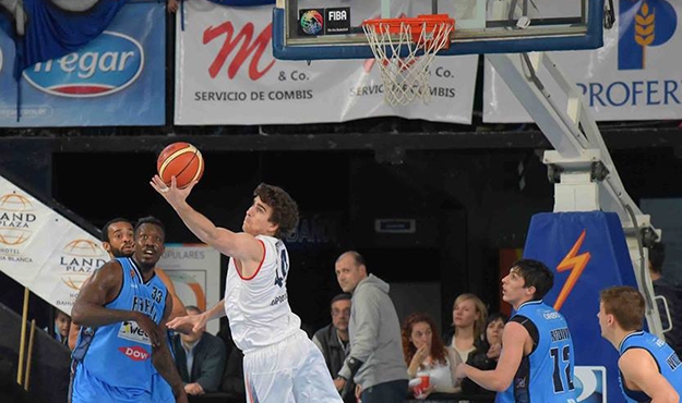 Vuelve a jugar ante su gente