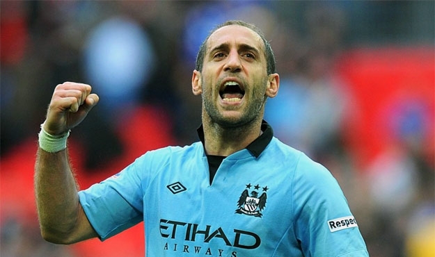 Zabaleta entre los 100 mejores