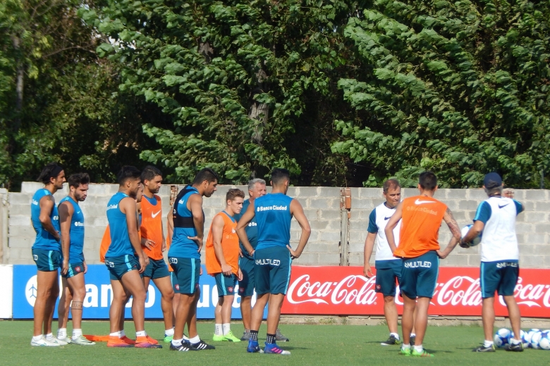 Táctico, fútbol y una cara nueva