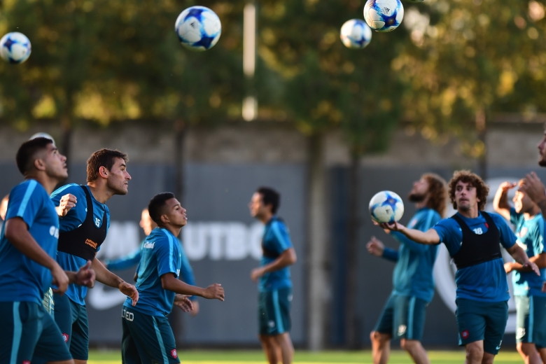 Concentrados para visitar a Gimnasia