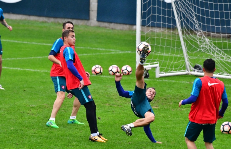 Trabajos tácticos y ensayo de fútbol