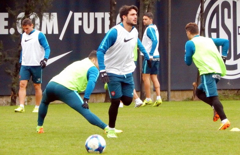 Un poco de fútbol para la recta final