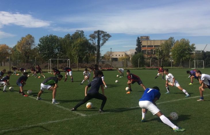 El Recreativo no para
