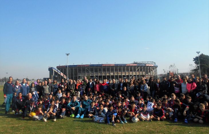 El Recreativo y la escuelita, juntos