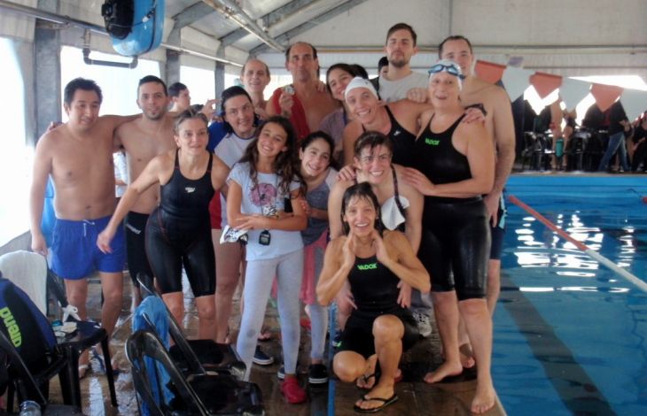  Tirate que hay agua y medallas