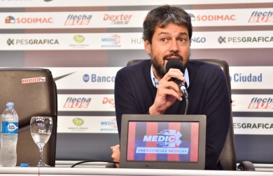 Conferencia de Matías Lammens