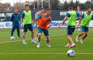 Trabaja sin descanso