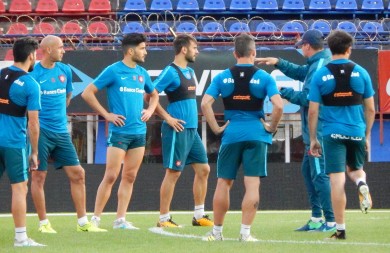 Concentrados para recibir al Taladro