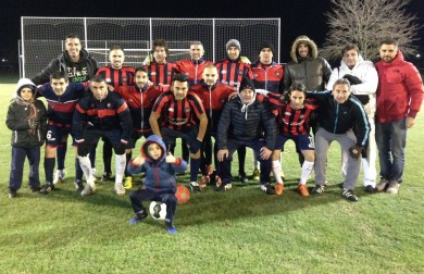 Empate, punta e invicto a salvo