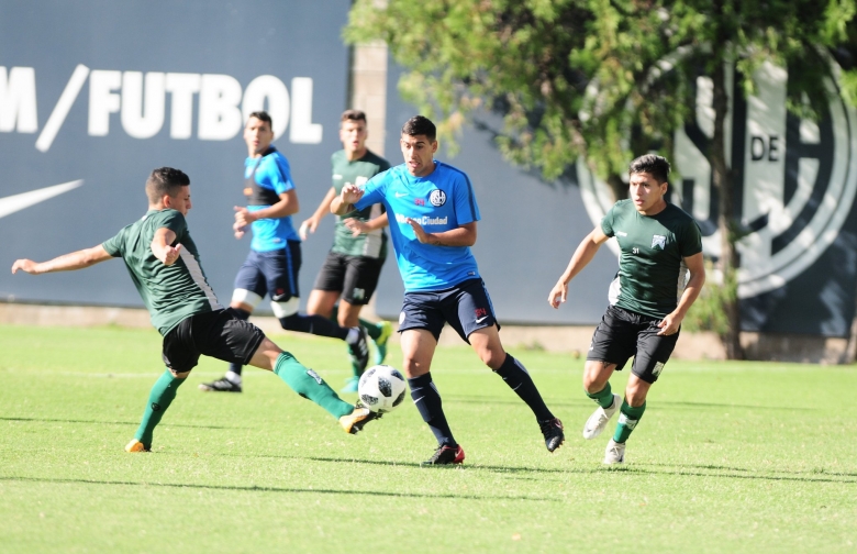 Ensayo contra Ferro