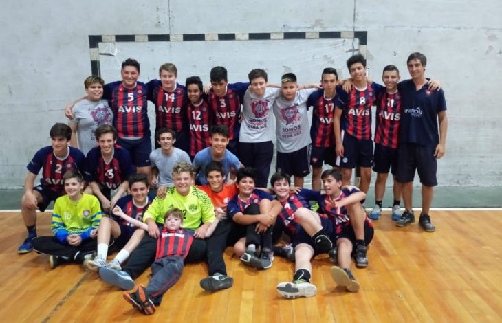 ¡Menores bicampeones!