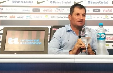 Conferencia de prensa de Biaggio