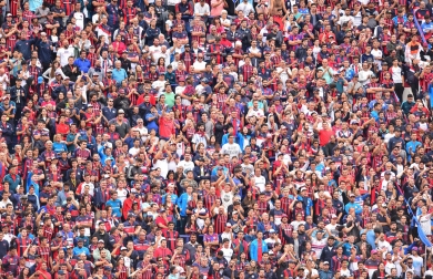 Venta vs. Estudiantes