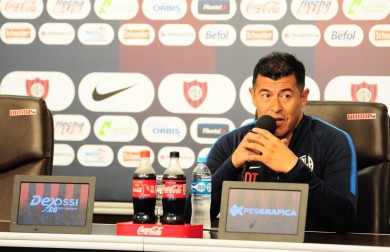 “Nuestro rival es Aldosivi”