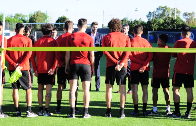 Se fue Pizzi y subió Monarriz