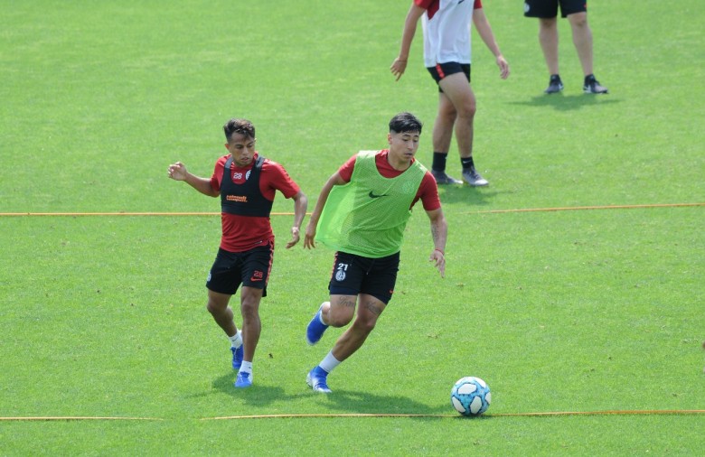 Fútbol y táctico