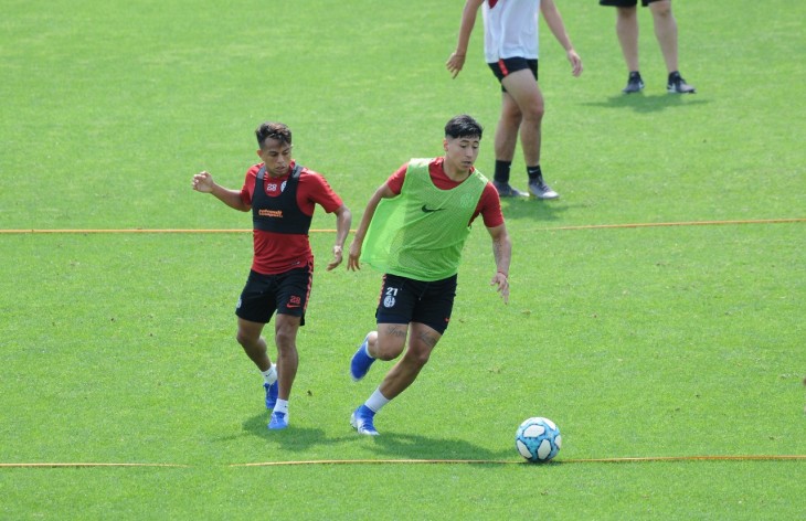 Fútbol y táctico