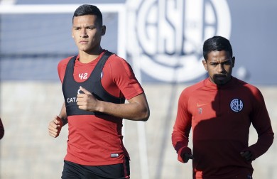 Todos juntos para esperar a Melgar