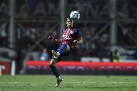 ¡A prenderse arriba, Ciclón!