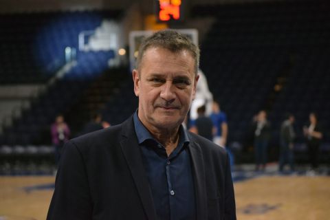 A la espera de refuerzos