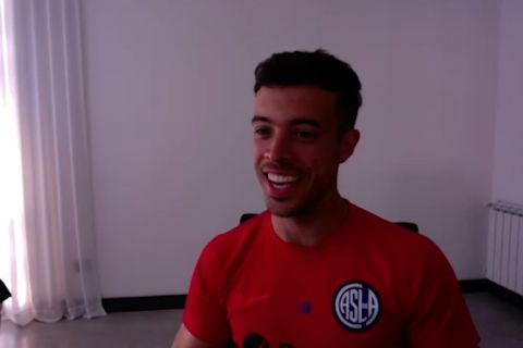 Di Santo y un golazo a distancia