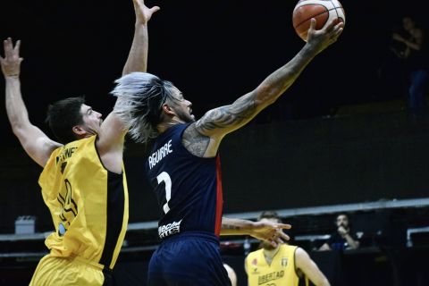 Festejo por partida doble