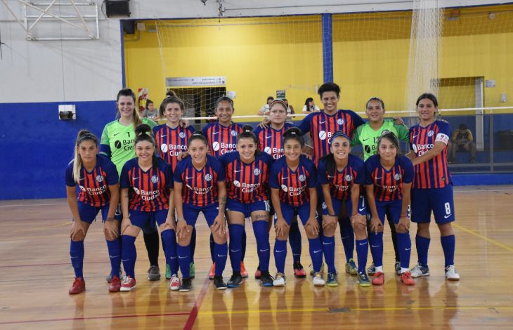 ¡Estreno con goleada!