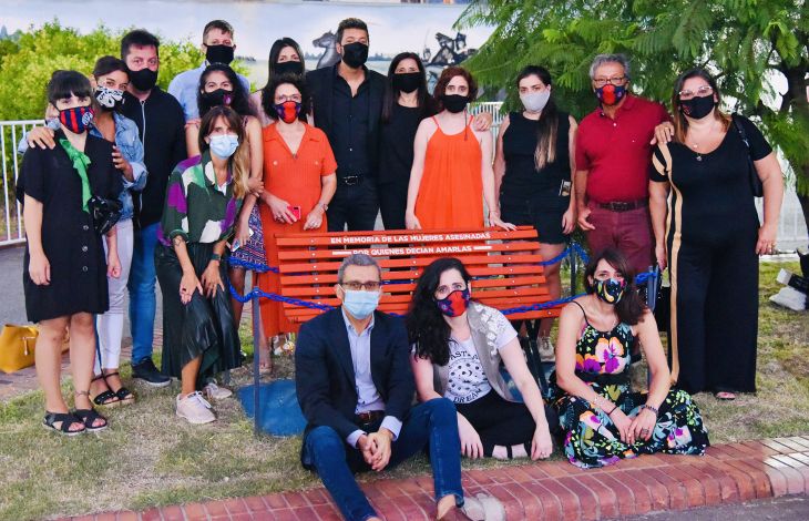Se inauguró el Banco Rojo en el Día de las Mujeres
