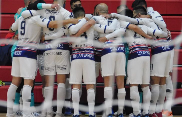 Caída ante el Tricampeón